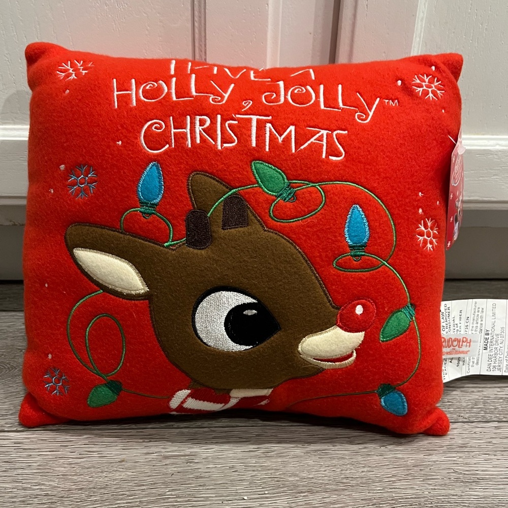 Rudolph pillow